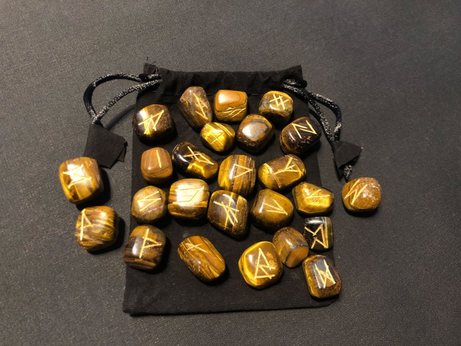 runenstenen tijgeroog